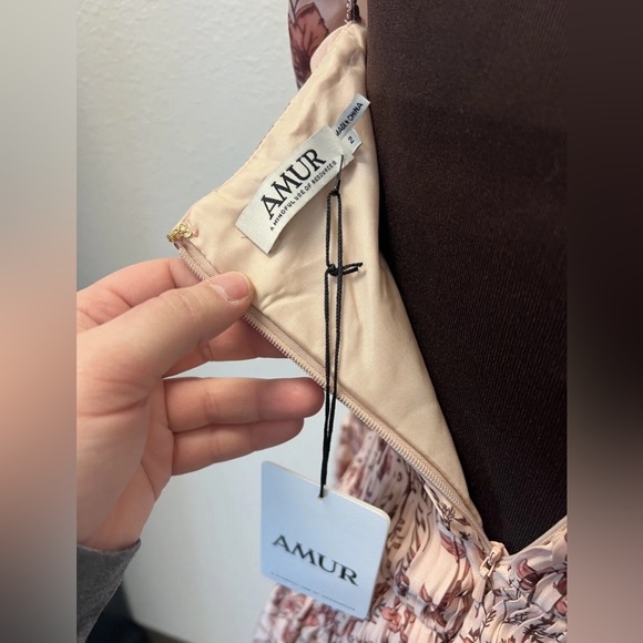 Amur Filipa Dress Size 2 New With Tags Blush Wildflowers MIDI Length Spring - Picture 5 of 15